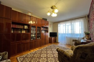 Продажа трехкомнатной квартиры в Чернигове, на ул. Богуна Ивана, район Центр фото 2