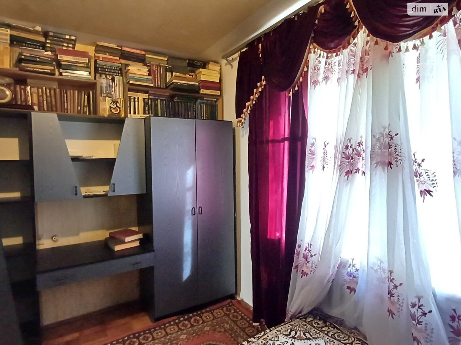Продажа трехкомнатной квартиры в Чернигове, на ул. Богуна Ивана 58, район Центр фото 1 Продажа трехкомнатной квартиры в Чернигове, на ул. Богуна Ивана 58, район Центр фото 1