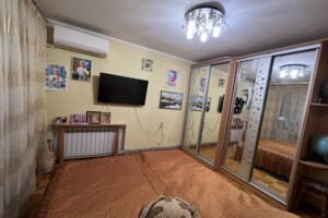 Продажа трехкомнатной квартиры в Чернигове, на ул. Ремесленная, район Центр фото 2