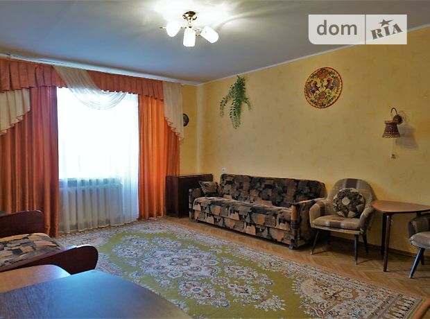 Продажа квартиры, 3 ком., Чернигов, р‑н. Центр, Горького улица, дом 17 Продажа квартиры, 3 ком., Чернигов, р‑н. Центр, Горького улица, дом 17