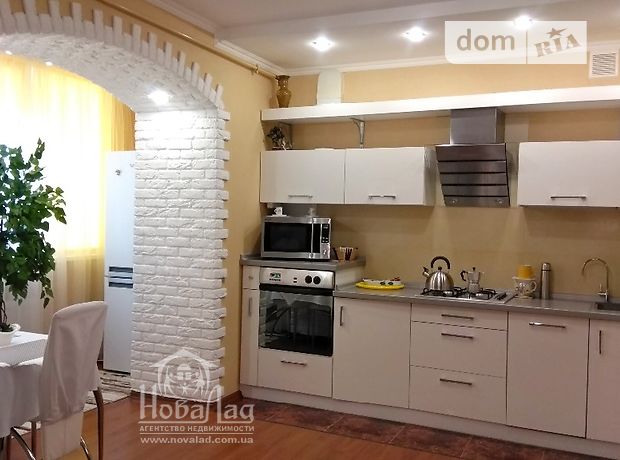 Продажа двухкомнатной квартиры в Чернигове, на ул. Коцюбинского район Центр фото 1 Продажа двухкомнатной квартиры в Чернигове, на ул. Коцюбинского район Центр фото 1