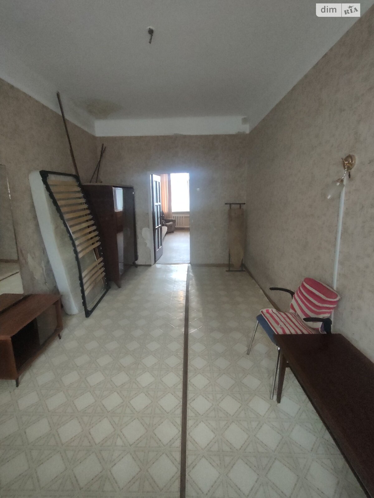 Продаж трикімнатної квартири в Чернігові, на вул. Магістратська 4, район Центр фото 1