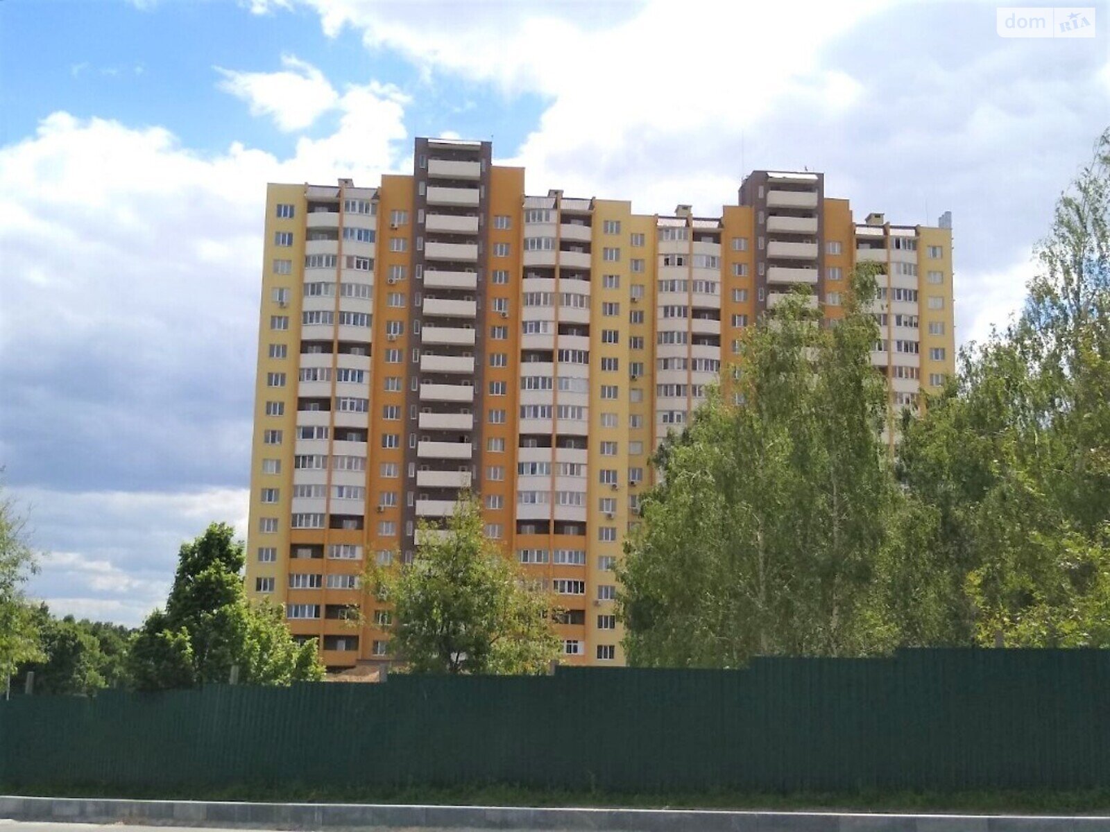 Продажа двухкомнатной квартиры в Чернигове, на просп. Мира 277, район Центр фото 1