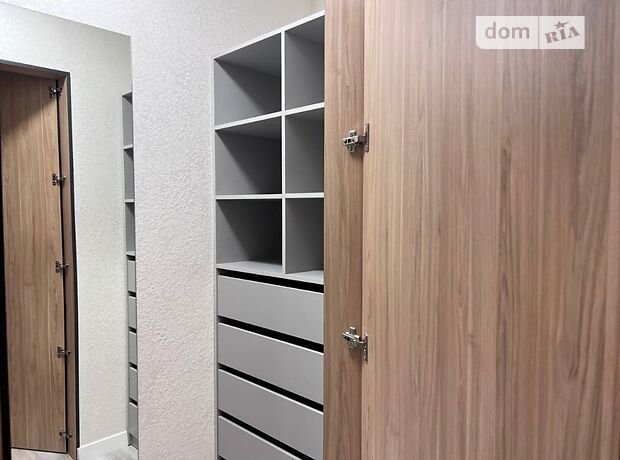 Продажа однокомнатной квартиры в Чернигове, на просп. Мира 35, район Центр фото 1 Продажа однокомнатной квартиры в Чернигове, на просп. Мира 35, район Центр фото 1