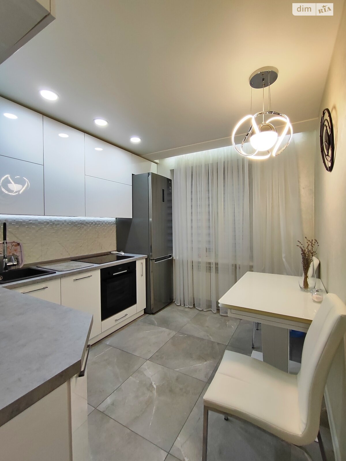 Продаж однокімнатної квартири в Чернігові, на вул. Самострова Ігоря 22, район Центр фото 1