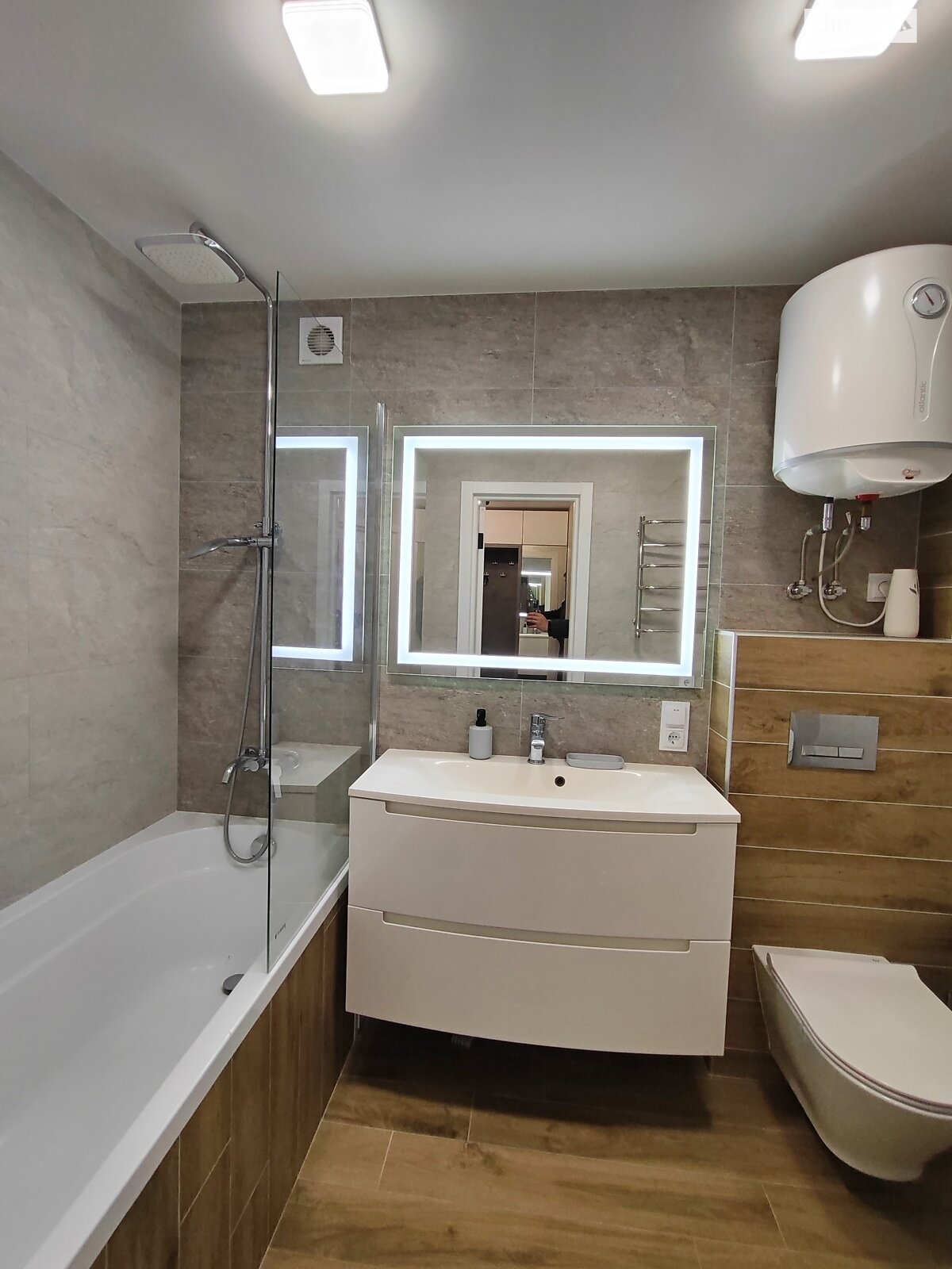 Продаж однокімнатної квартири в Чернігові, на вул. Самострова Ігоря 22, район Центр фото 1