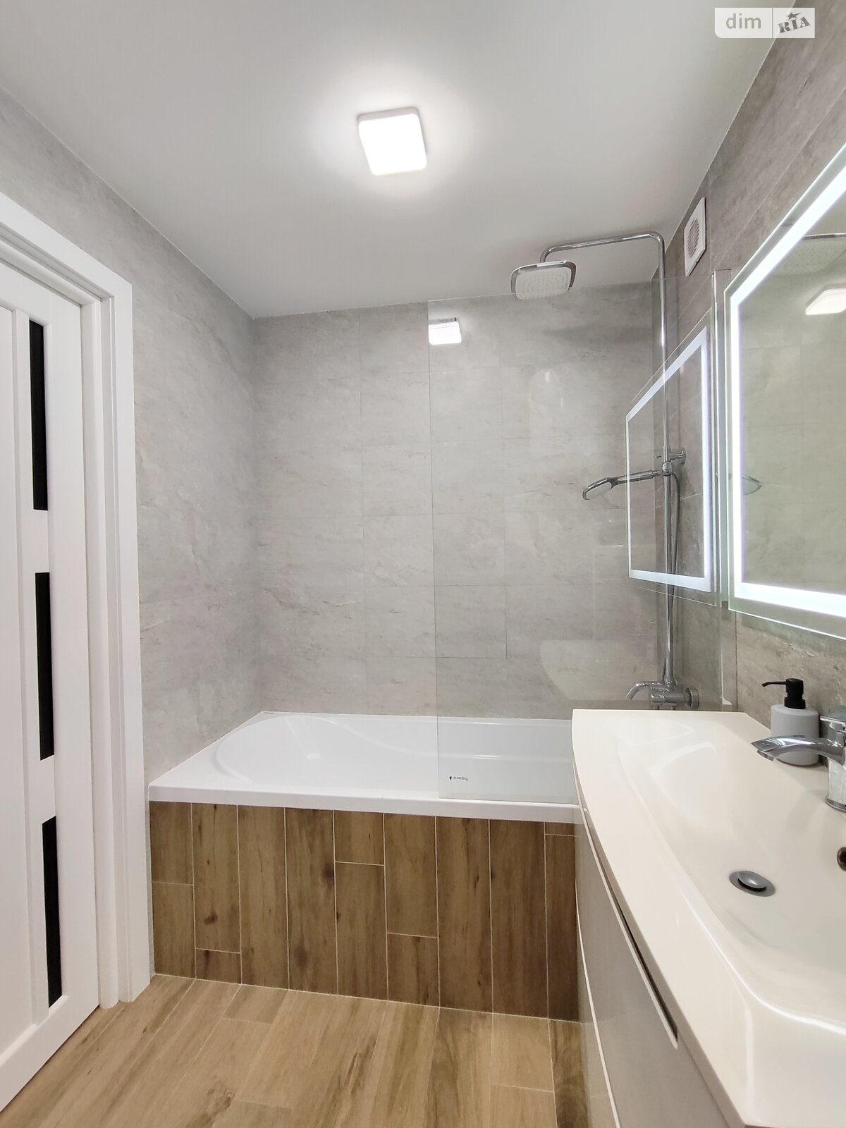 Продаж однокімнатної квартири в Чернігові, на вул. Самострова Ігоря 22, район Центр фото 1 Продаж однокімнатної квартири в Чернігові, на вул. Самострова Ігоря 22, район Центр фото 1