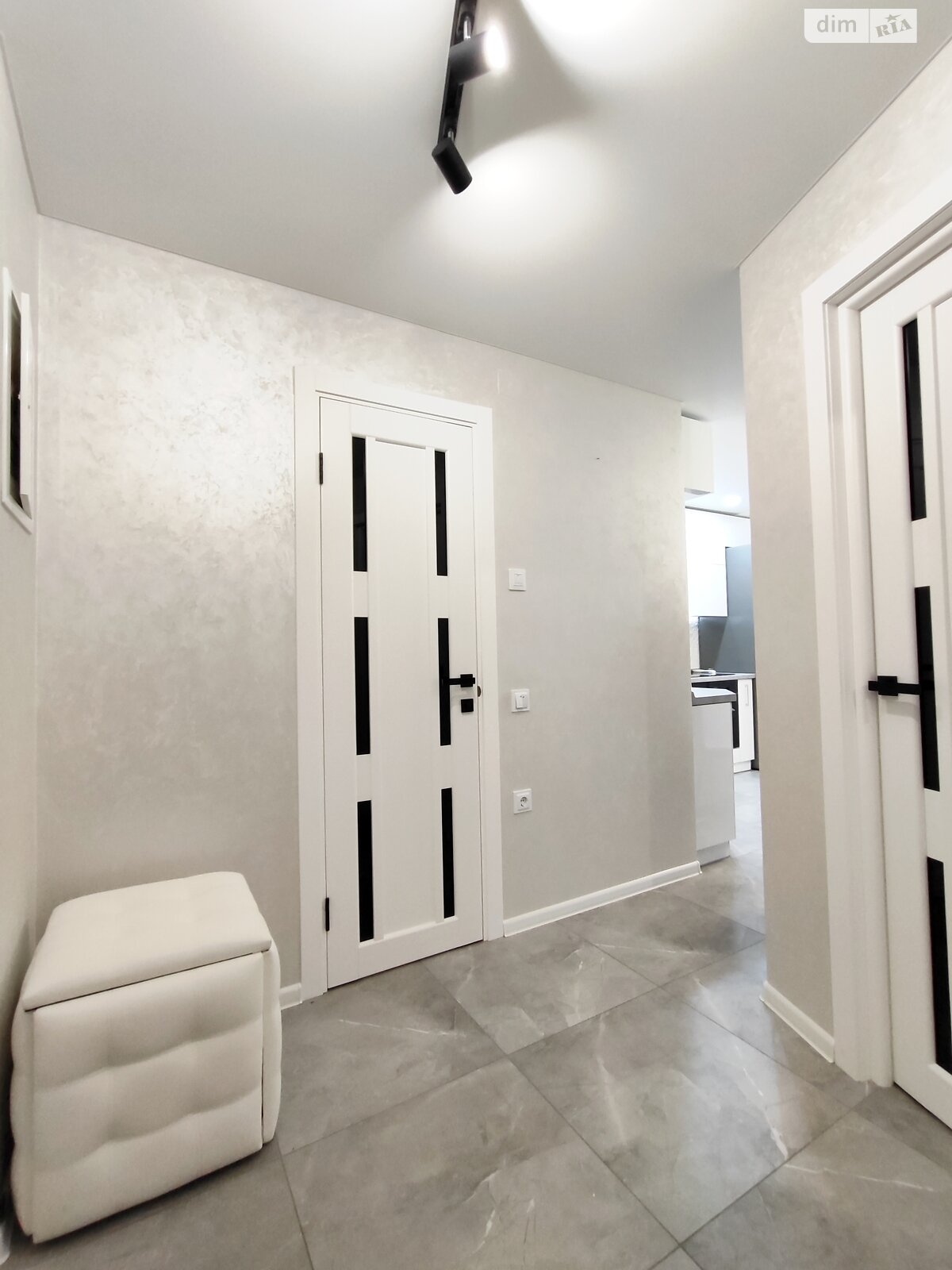 Продаж однокімнатної квартири в Чернігові, на вул. Самострова Ігоря 22, район Центр фото 1 Продаж однокімнатної квартири в Чернігові, на вул. Самострова Ігоря 22, район Центр фото 1