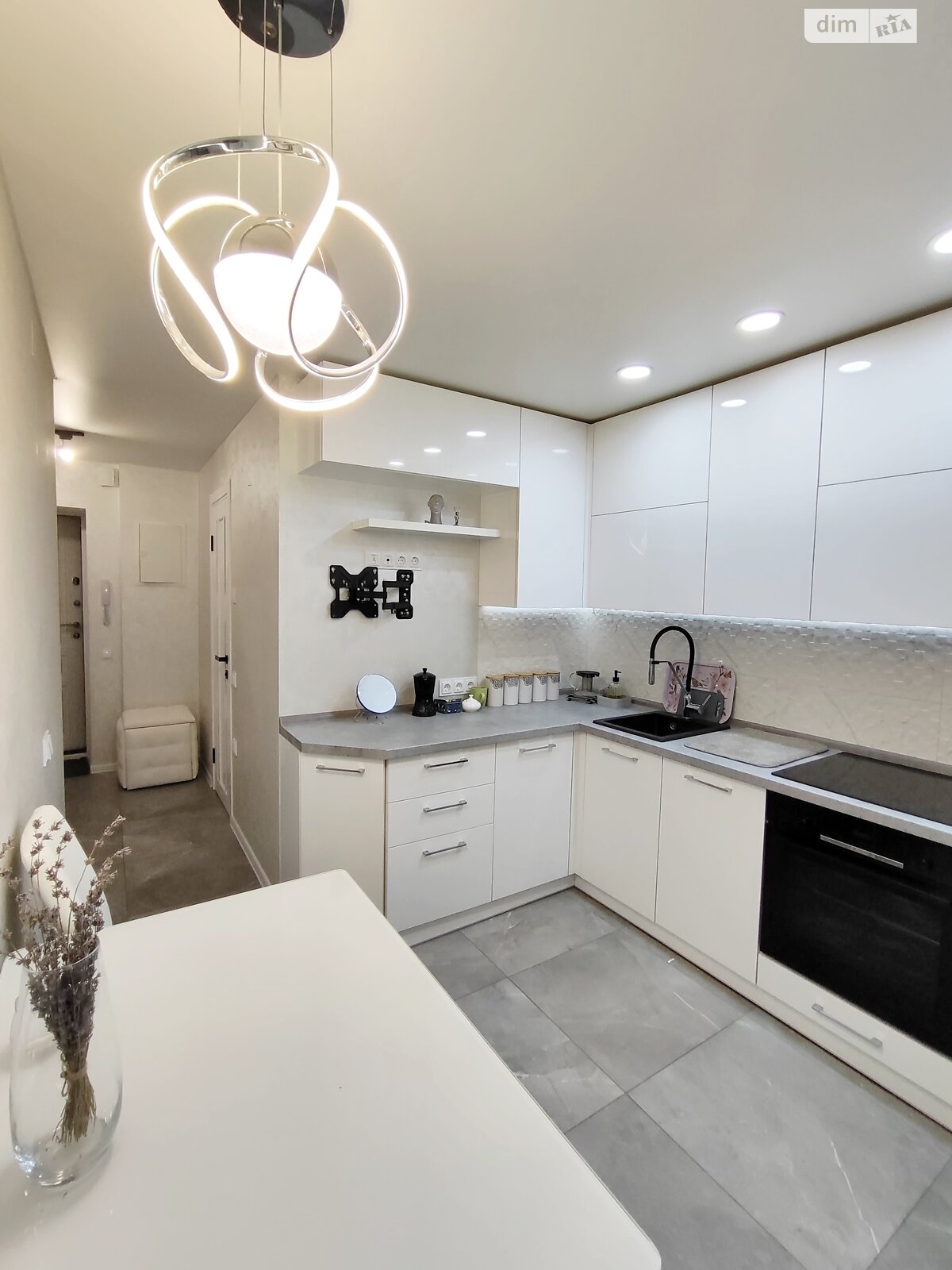 Продаж однокімнатної квартири в Чернігові, на вул. Самострова Ігоря 22, район Центр фото 1 Продаж однокімнатної квартири в Чернігові, на вул. Самострова Ігоря 22, район Центр фото 1