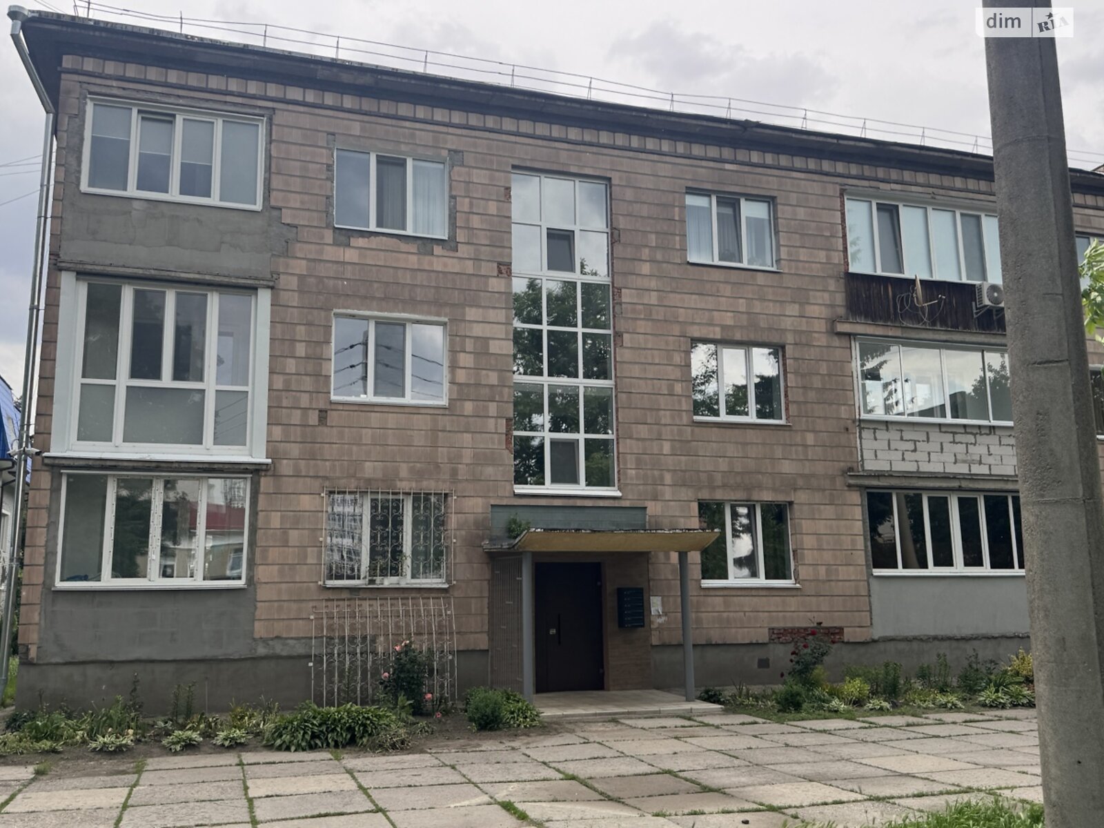 Продажа четырехкомнатной квартиры в Чернигове, на ул. Коцюбинского, район Центральный Рынок фото 1 Продажа четырехкомнатной квартиры в Чернигове, на ул. Коцюбинского, район Центральный Рынок фото 1
