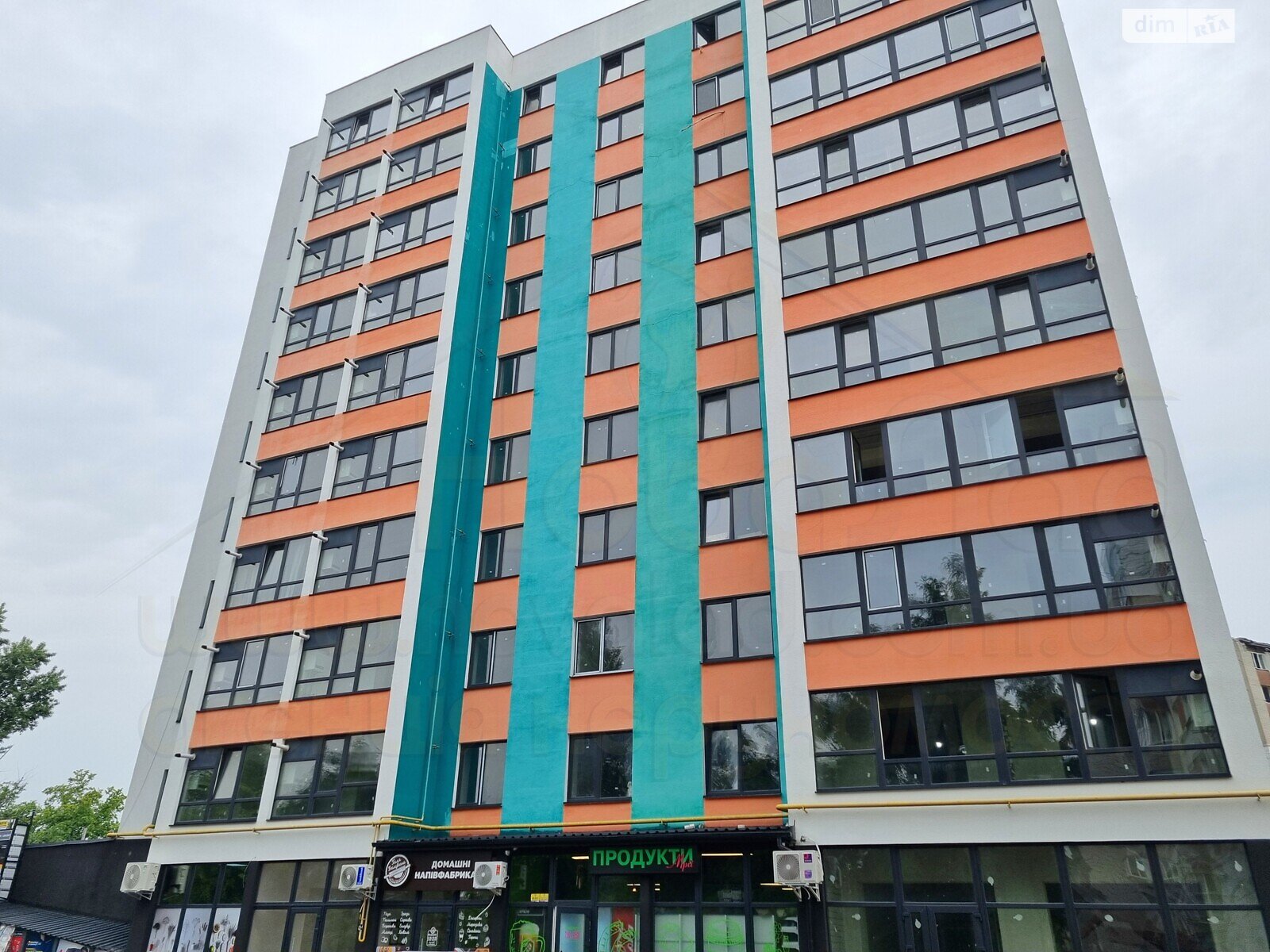 Продажа двухкомнатной квартиры в Чернигове, на просп. Мира, район ЗАЗ фото 1 Продажа двухкомнатной квартиры в Чернигове, на просп. Мира, район ЗАЗ фото 1