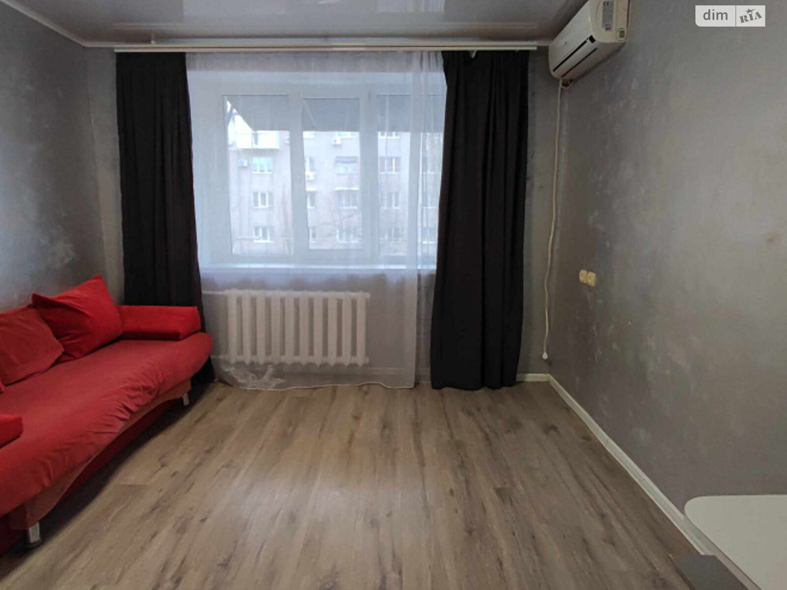 Продаж однокімнатної квартири в Чорноморську, на вул. 1 Травня, фото 1