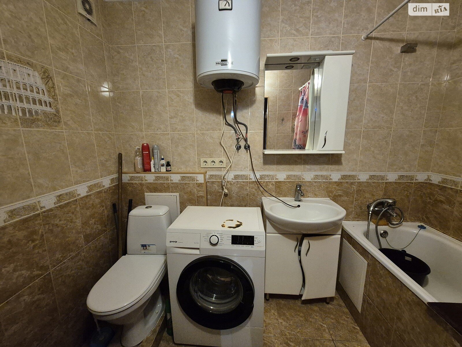 Продаж трикімнатної квартири в Чорноморську, на вул. Олександрійська 18А, фото 1