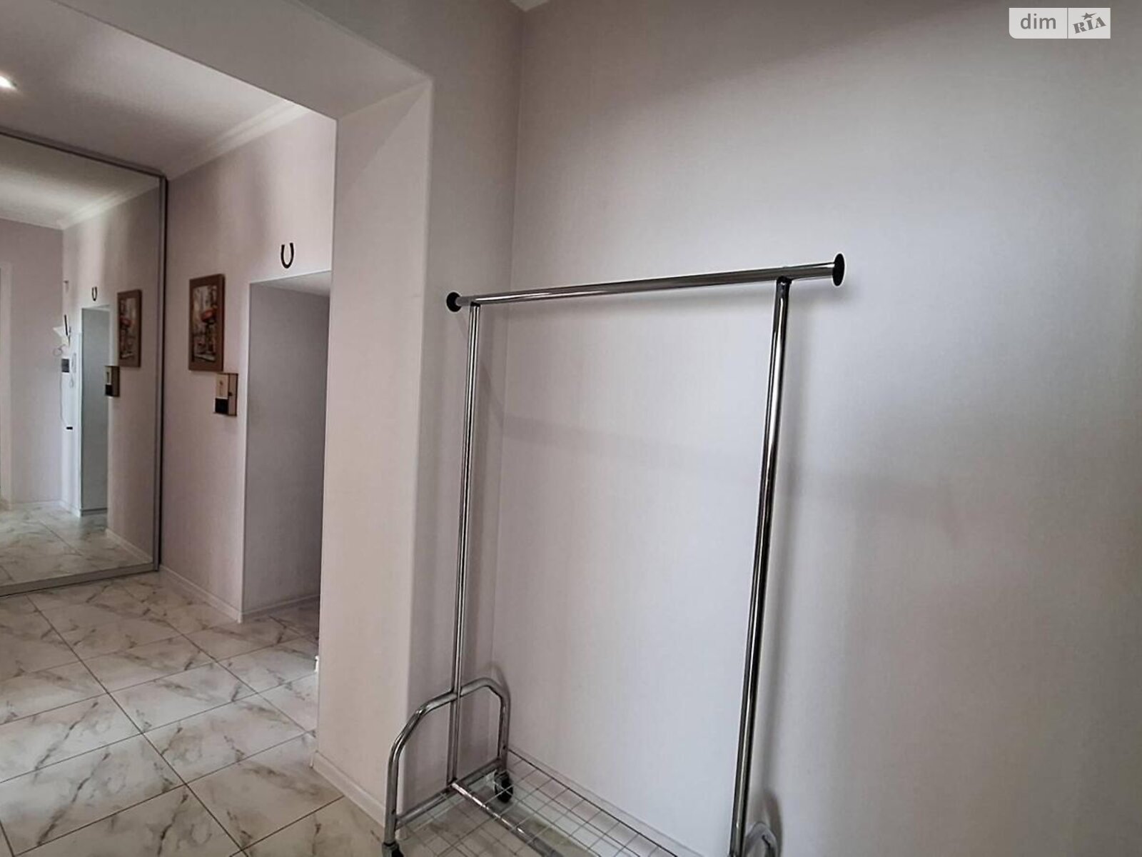 Продаж однокімнатної квартири в Чорноморську, на пров. Хантадзе, фото 1 Продаж однокімнатної квартири в Чорноморську, на пров. Хантадзе, фото 1