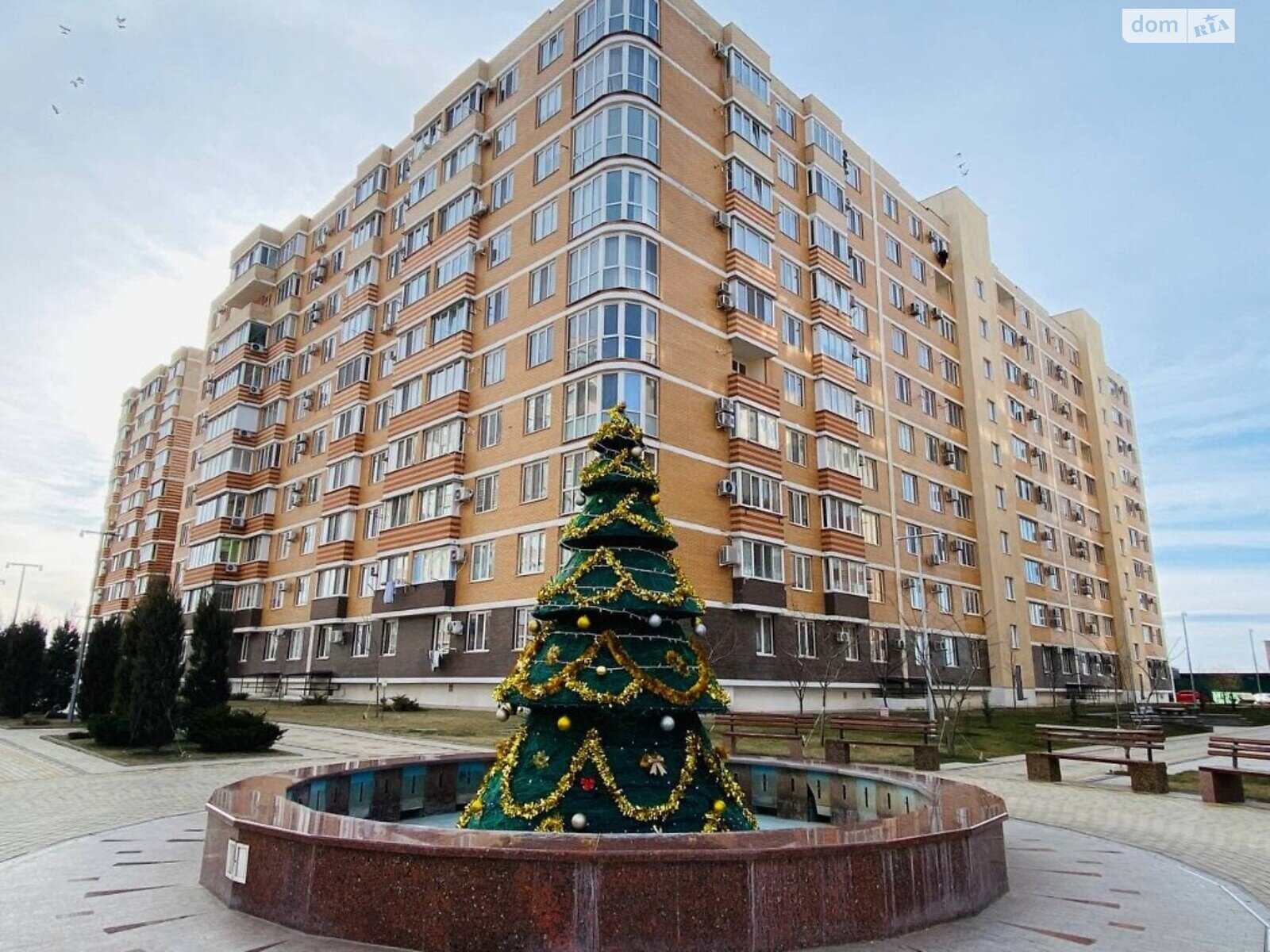 Продаж однокімнатної квартири в Чорноморську, на вул. Захисників України, район Іллічівськ фото 1 Продаж однокімнатної квартири в Чорноморську, на вул. Захисників України, район Іллічівськ фото 1