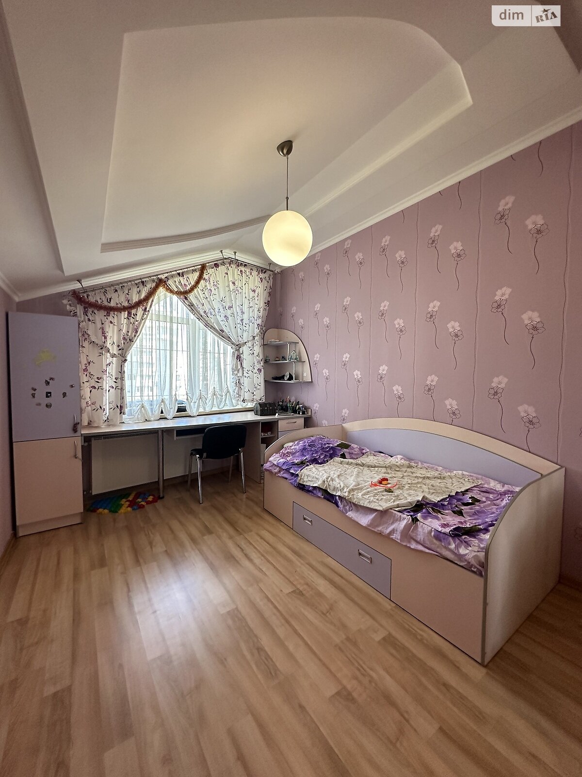 Продажа пятикомнатной квартиры в Черноморске, на ул. 1 Мая, район Ильичевск фото 1