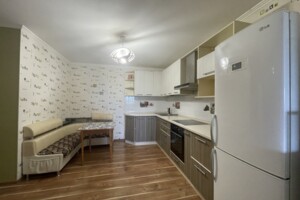 Продаж однокімнатної квартири в Чорноморську, на вул. Захисників України, район Іллічівськ фото 2
