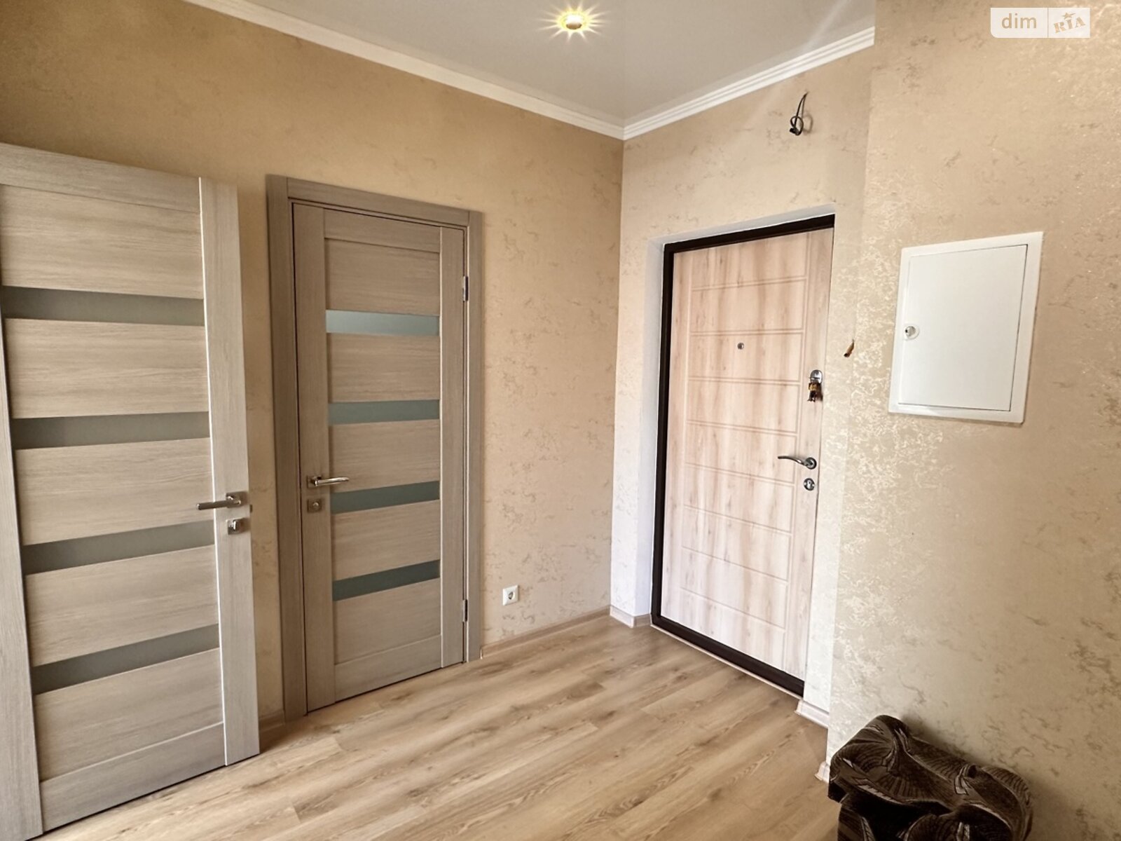 Продажа однокомнатной квартиры в Черноморске, на ул. Защитников Украины 42А, район Ильичевск фото 1 Продажа однокомнатной квартиры в Черноморске, на ул. Защитников Украины 42А, район Ильичевск фото 1