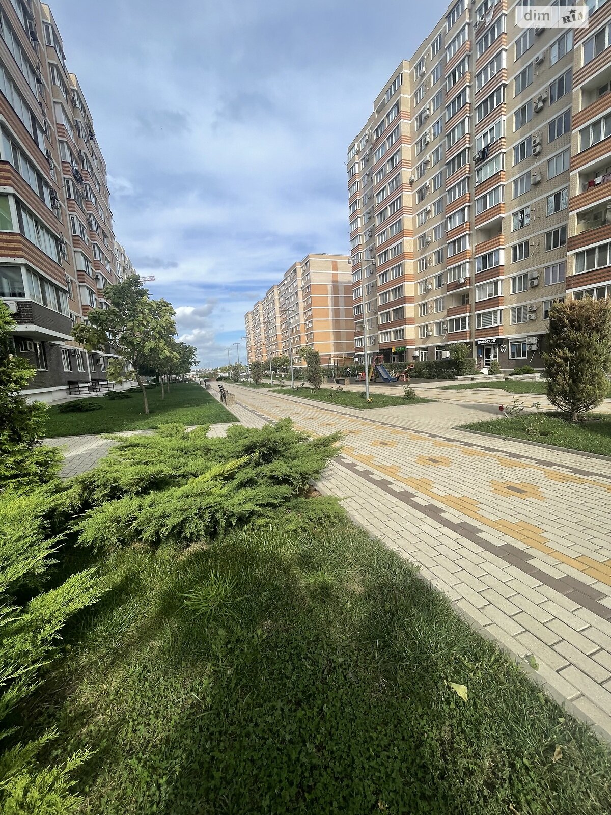 Продажа однокомнатной квартиры в Черноморске, на ул. Защитников Украины, район Ильичевск фото 1 Продажа однокомнатной квартиры в Черноморске, на ул. Защитников Украины, район Ильичевск фото 1