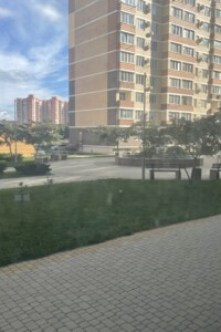 Продаж однокімнатної квартири в Чорноморську, на вул. Захисників України, район Іллічівськ фото 2