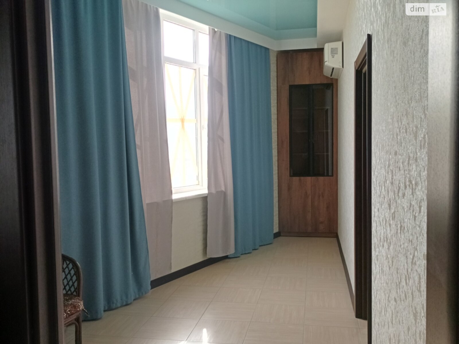 Продаж двокімнатної квартири в Чорноморську, на вул. Радісна, район Іллічівськ фото 1