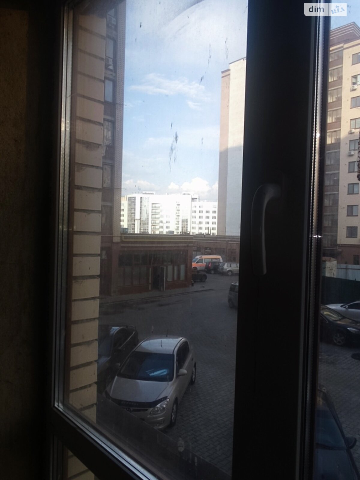 Продажа однокомнатной квартиры в Черноморске, на ул. Лазурная 2Б корпус 1, район Ильичевск фото 1 Продажа однокомнатной квартиры в Черноморске, на ул. Лазурная 2Б корпус 1, район Ильичевск фото 1