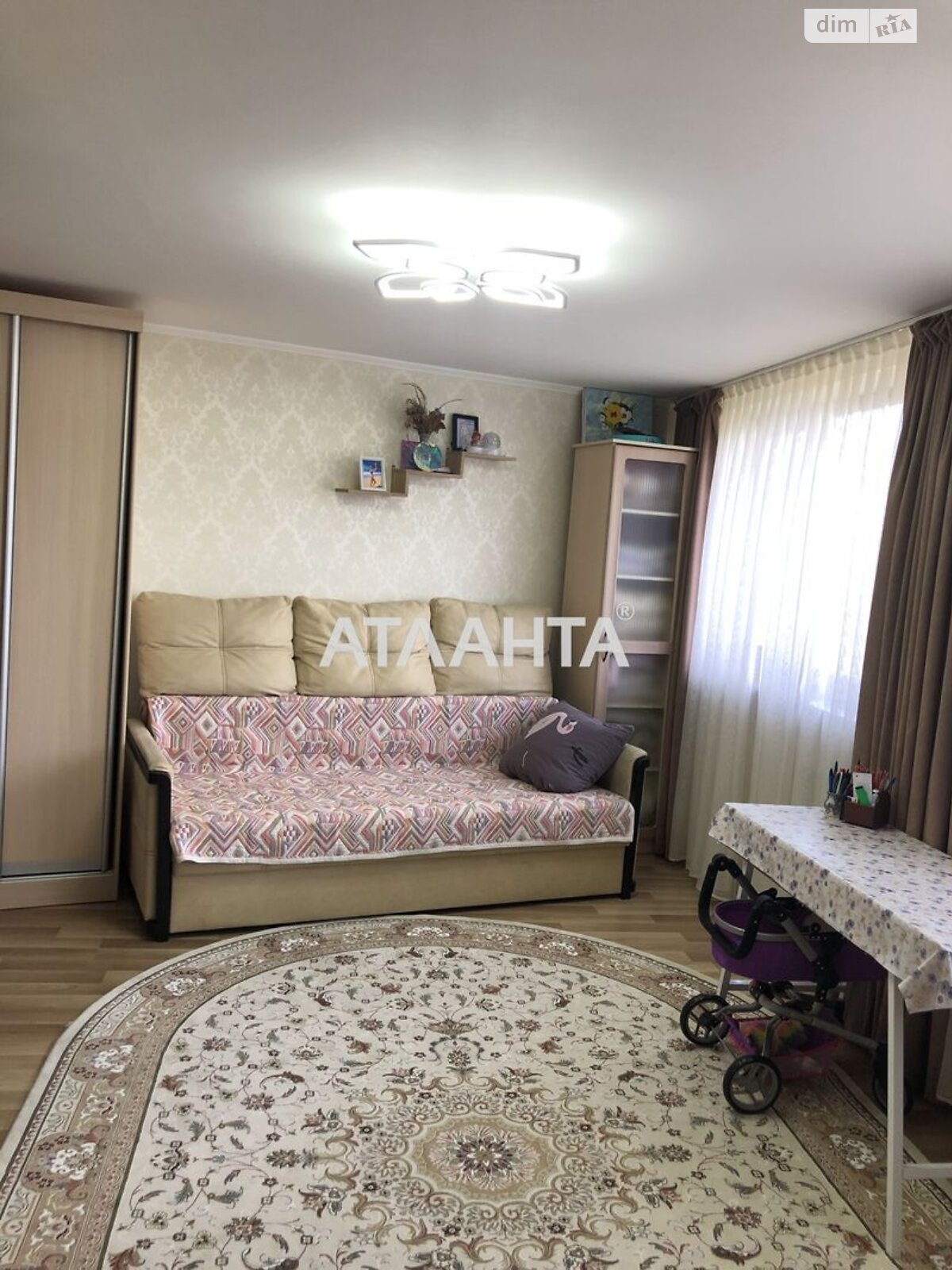Продажа четырехкомнатной квартиры в Черноморске, на ул. Александрийская, район Ильичевск фото 1