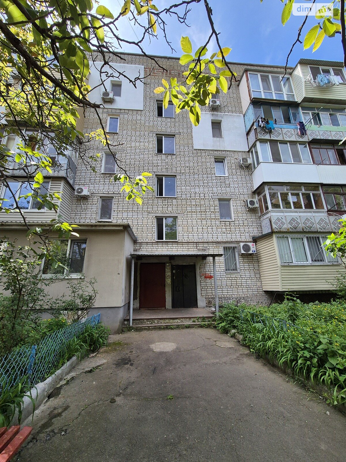 Продажа однокомнатной квартиры в Черноморске, на ул. Данченко 3В, район Ильичевск фото 1 Продажа однокомнатной квартиры в Черноморске, на ул. Данченко 3В, район Ильичевск фото 1
