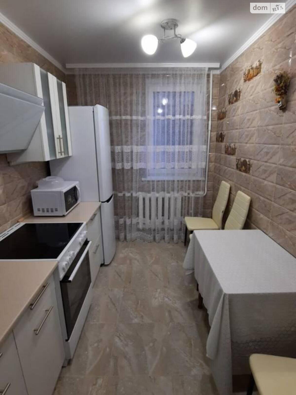 Продажа трехкомнатной квартиры в Черноморске, на ул. Данченко, район Ильичевск фото 1