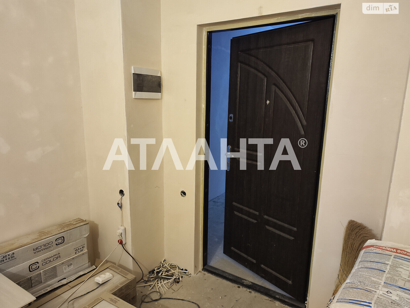 Продаж однокімнатної квартири в Чорноморську, на пров. Хантадзе, район Іллічівськ фото 1 Продаж однокімнатної квартири в Чорноморську, на пров. Хантадзе, район Іллічівськ фото 1