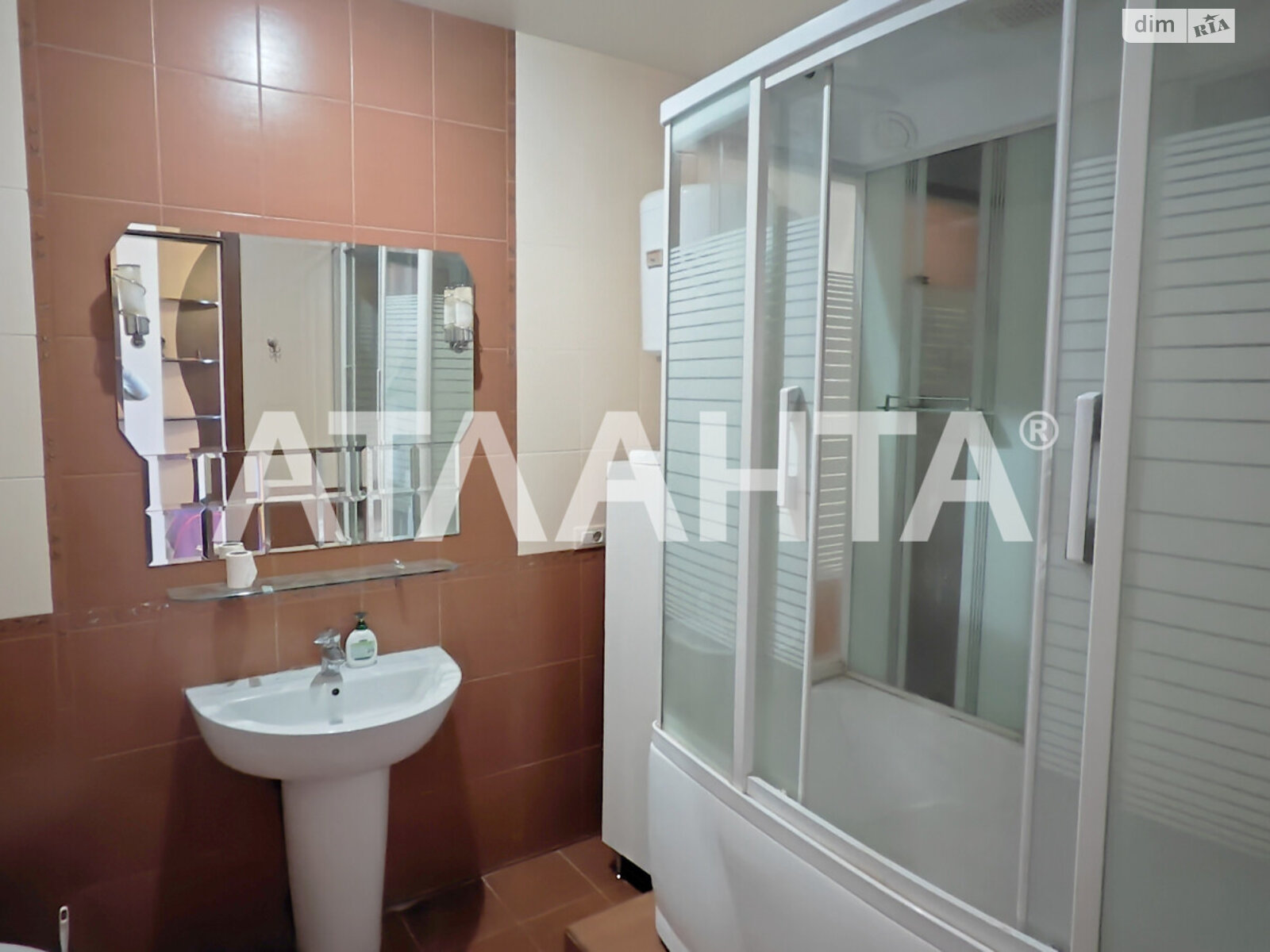 Продаж двокімнатної квартири в Чорноморську, на пров. Хантадзе, район Іллічівськ фото 1 Продаж двокімнатної квартири в Чорноморську, на пров. Хантадзе, район Іллічівськ фото 1