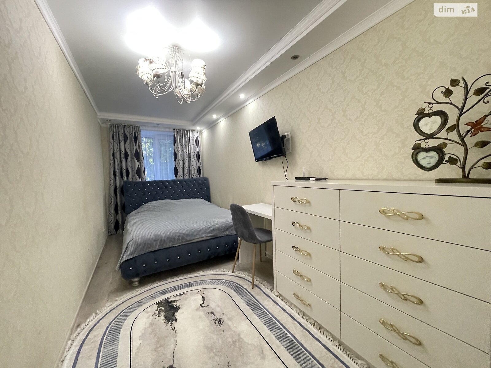 Продаж чотирикімнатної квартири в Чорноморську, на вул. Корабельна, район undefined фото 1 Продаж чотирикімнатної квартири в Чорноморську, на вул. Корабельна, район undefined фото 1