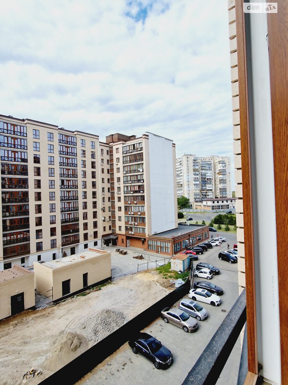 Продажа двухкомнатной квартиры в Черноморске, на ул. Лазурная 26 корпус 2, район Ильичевск фото 1
