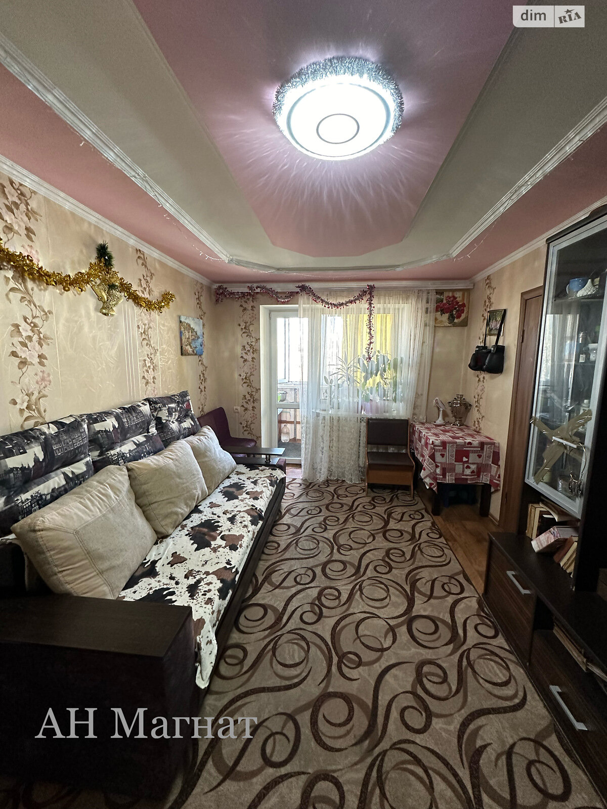 Продажа трехкомнатной квартиры в Черноморске, на просп. Мира, район Ильичевск фото 1