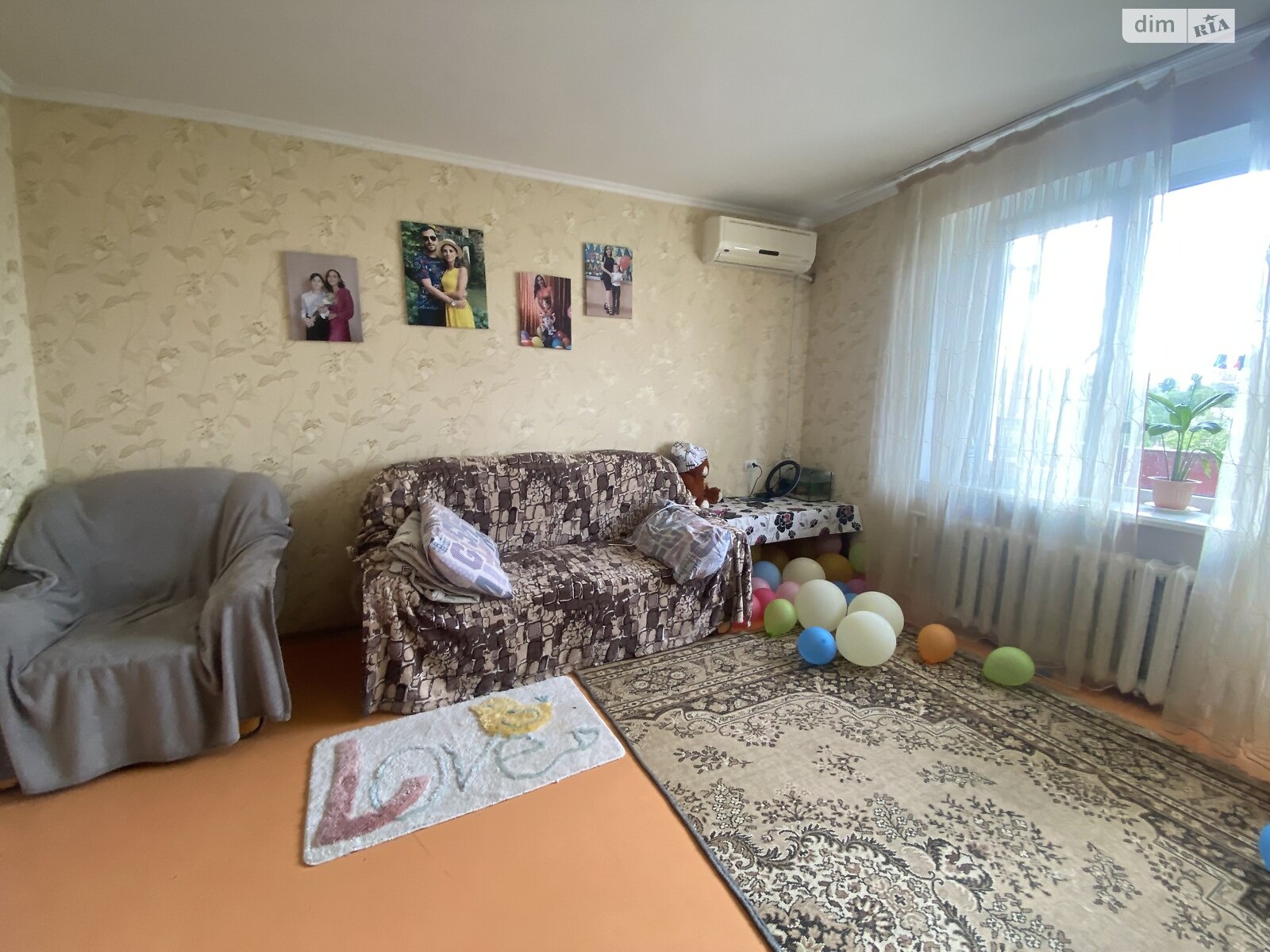 Продажа трехкомнатной квартиры в Черноморске, на просп. Мира, район Ильичевск фото 1