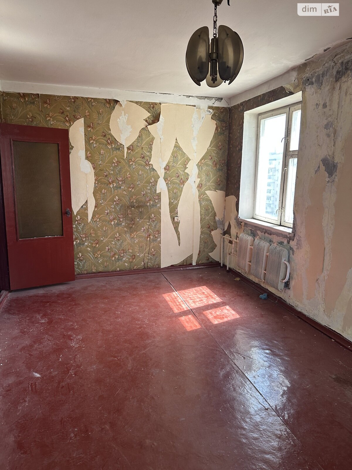 Продаж однокімнатної квартири в Чорноморську, на просп. Миру, район Іллічівськ фото 1 Продаж однокімнатної квартири в Чорноморську, на просп. Миру, район Іллічівськ фото 1