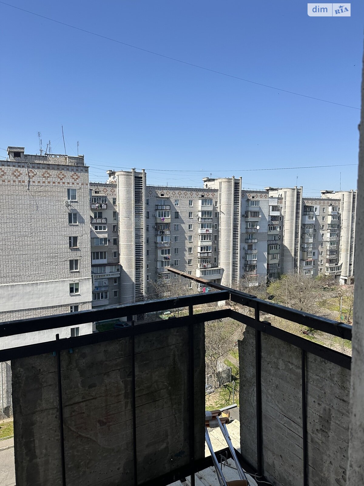 Продаж однокімнатної квартири в Чорноморську, на просп. Миру, район Іллічівськ фото 1 Продаж однокімнатної квартири в Чорноморську, на просп. Миру, район Іллічівськ фото 1