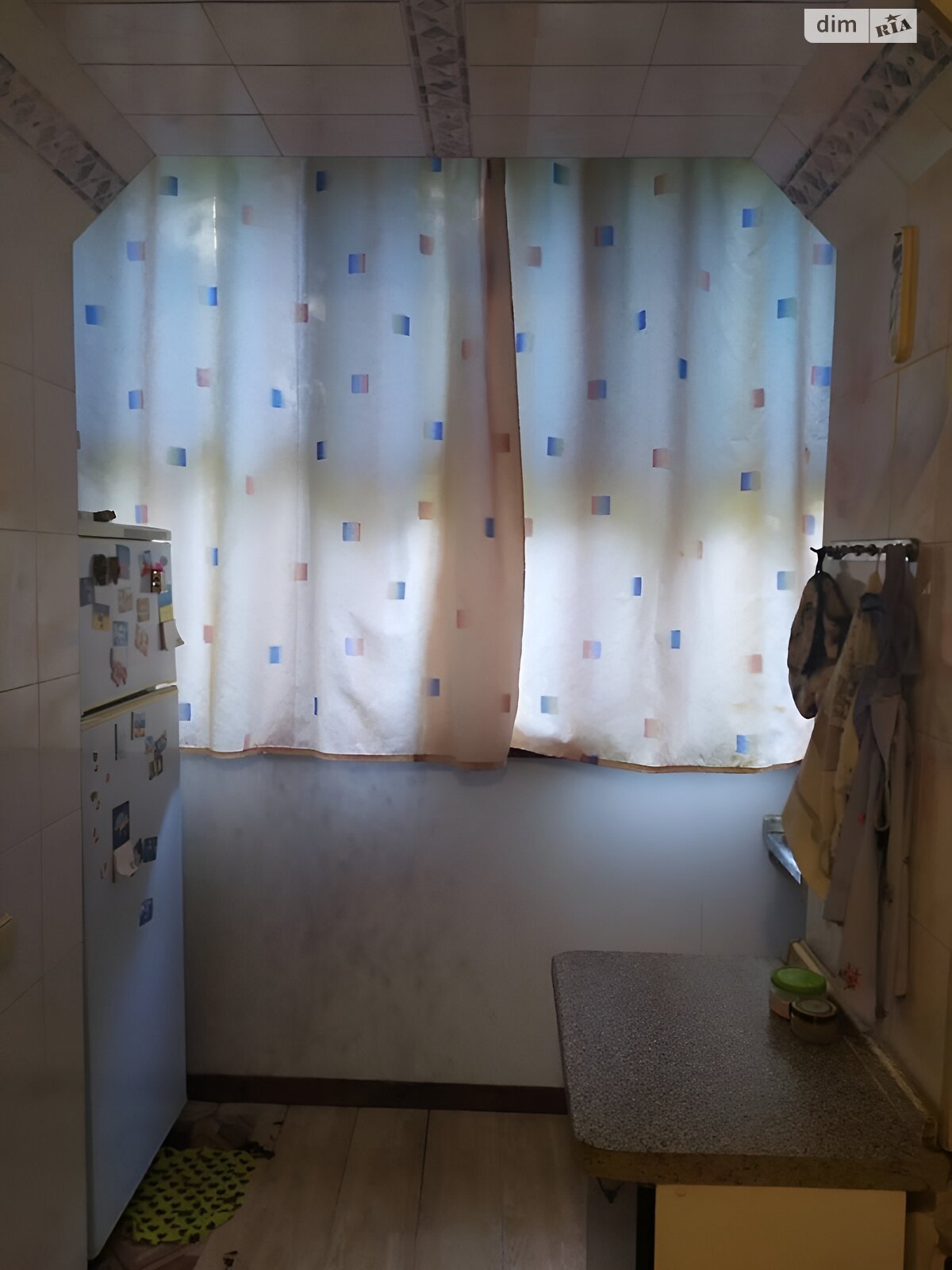 Продаж трикімнатної квартири в Чорноморську, на просп. Миру, район Іллічівськ фото 1 Продаж трикімнатної квартири в Чорноморську, на просп. Миру, район Іллічівськ фото 1