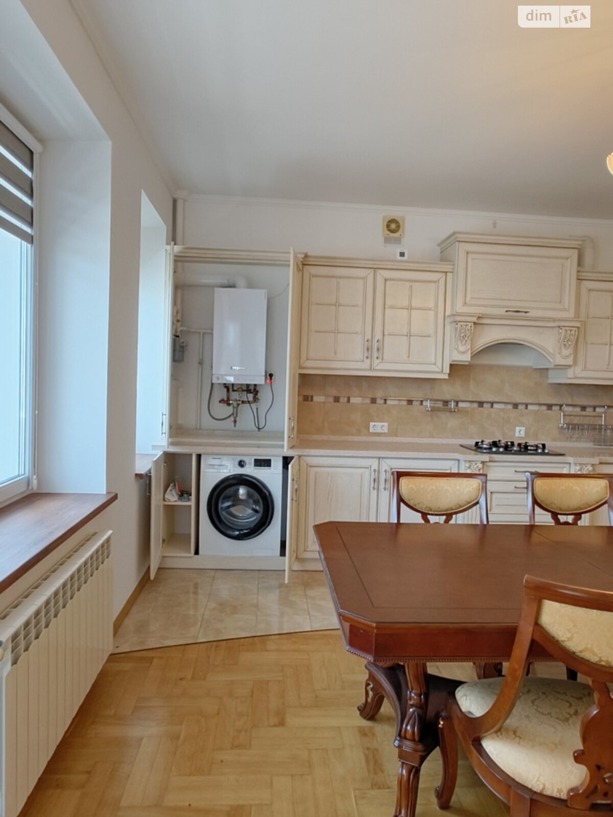 Продаж трикімнатної квартири в Чорноморську, на вул. Паркова, район Іллічівськ фото 1 Продаж трикімнатної квартири в Чорноморську, на вул. Паркова, район Іллічівськ фото 1