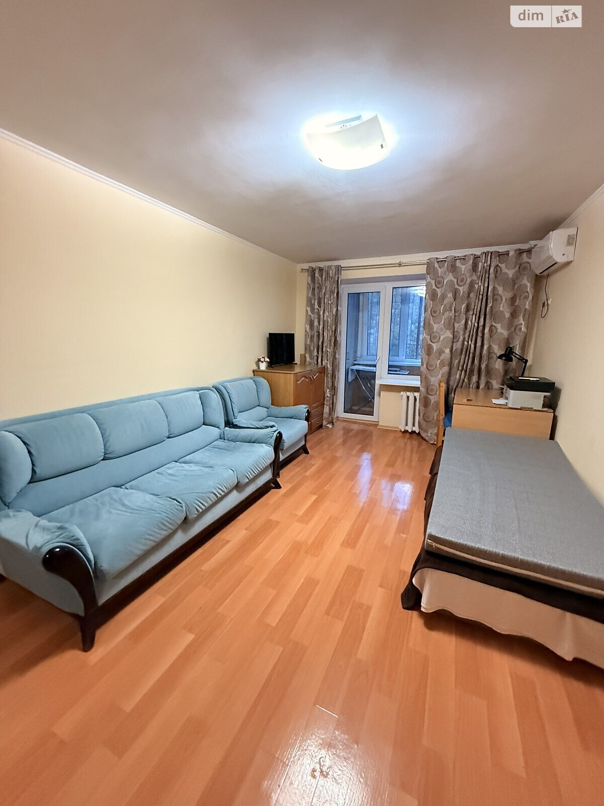 Продаж трикімнатної квартири в Чорноморську, на вул. Паркова, район Іллічівськ фото 1 Продаж трикімнатної квартири в Чорноморську, на вул. Паркова, район Іллічівськ фото 1