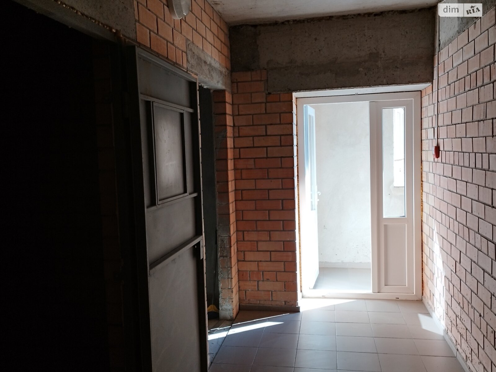 Продаж однокімнатної квартири в Чорноморську, на вул. Парусна 1О, район Іллічівськ фото 1 Продаж однокімнатної квартири в Чорноморську, на вул. Парусна 1О, район Іллічівськ фото 1