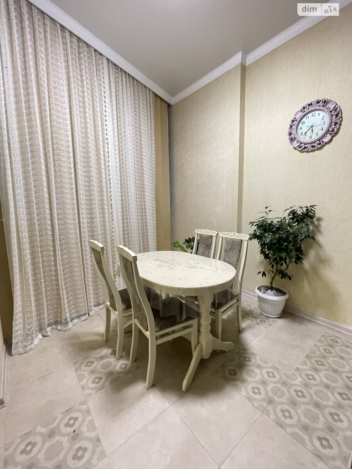 Продаж трикімнатної квартири в Чорноморську, на вул. Парусна, район Іллічівськ фото 1 Продаж трикімнатної квартири в Чорноморську, на вул. Парусна, район Іллічівськ фото 1