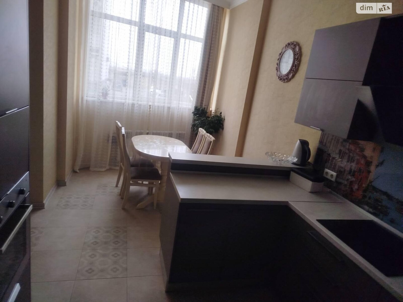 Продаж трикімнатної квартири в Чорноморську, на вул. Парусна, район Іллічівськ фото 1 Продаж трикімнатної квартири в Чорноморську, на вул. Парусна, район Іллічівськ фото 1