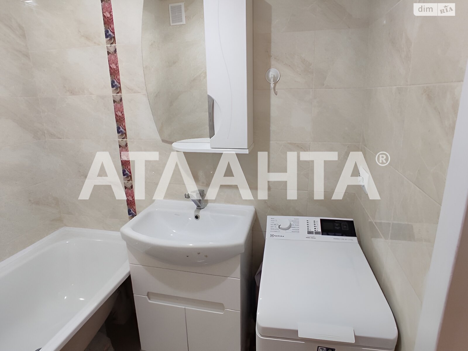 Продаж двокімнатної квартири в Чорноморську, на вул. Парусна, район Іллічівськ фото 3 Продаж двокімнатної квартири в Чорноморську, на вул. Парусна, район Іллічівськ фото 3