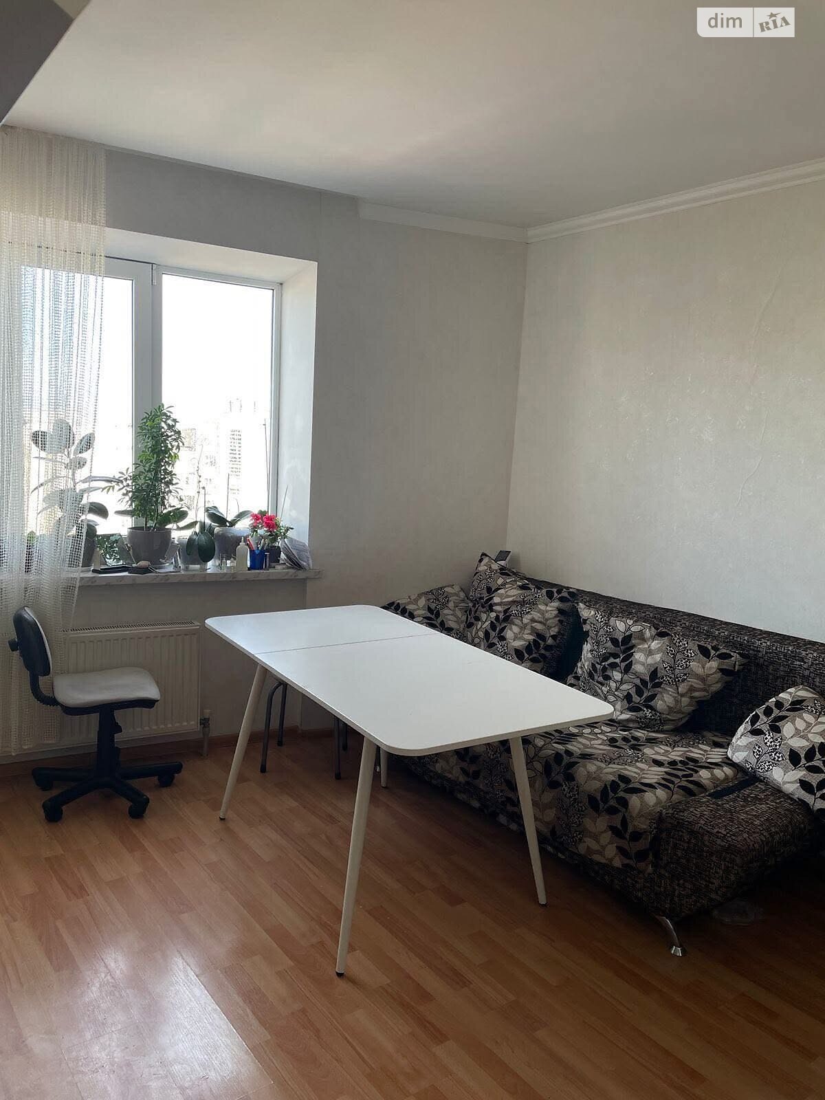 Продаж однокімнатної квартири в Чорноморську, на вул. Парусна, фото 1 Продаж однокімнатної квартири в Чорноморську, на вул. Парусна, фото 1