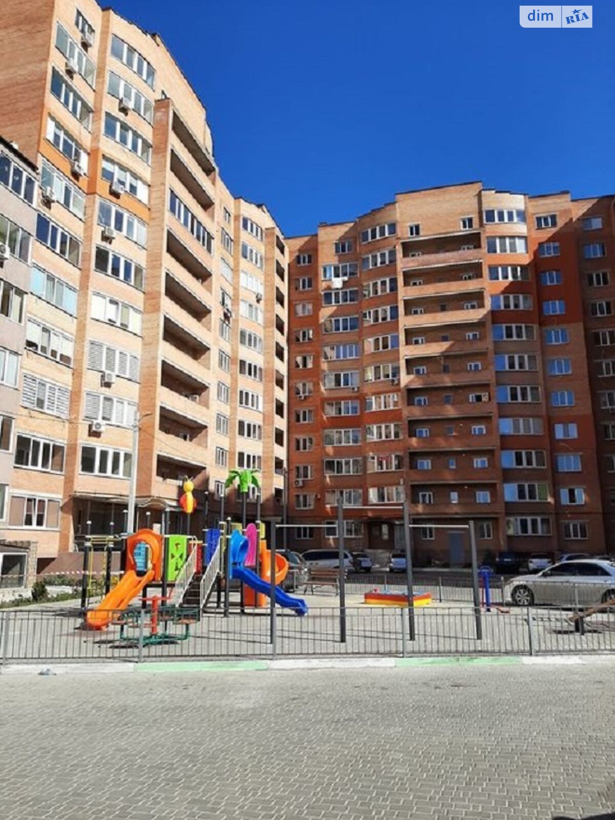 Продажа двухкомнатной квартиры в Черноморске, на ул. Парусная 1О, район Ильичевск фото 1 Продажа двухкомнатной квартиры в Черноморске, на ул. Парусная 1О, район Ильичевск фото 1