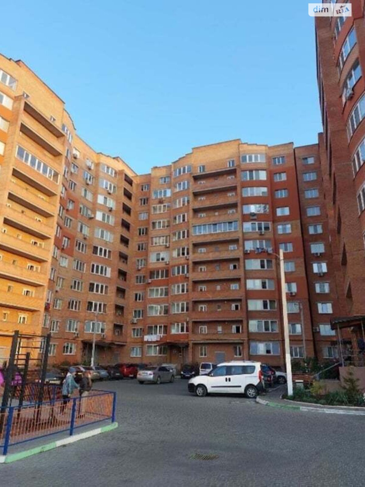 Продажа двухкомнатной квартиры в Черноморске, на ул. Парусная 1О, район Ильичевск фото 1 Продажа двухкомнатной квартиры в Черноморске, на ул. Парусная 1О, район Ильичевск фото 1