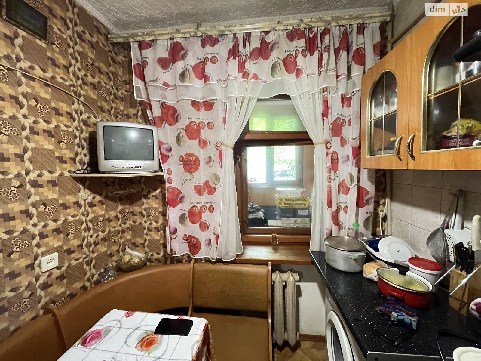 Продаж однокімнатної квартири в Чорноморську, на вул. Спортивна, район Іллічівськ фото 1 Продаж однокімнатної квартири в Чорноморську, на вул. Спортивна, район Іллічівськ фото 1