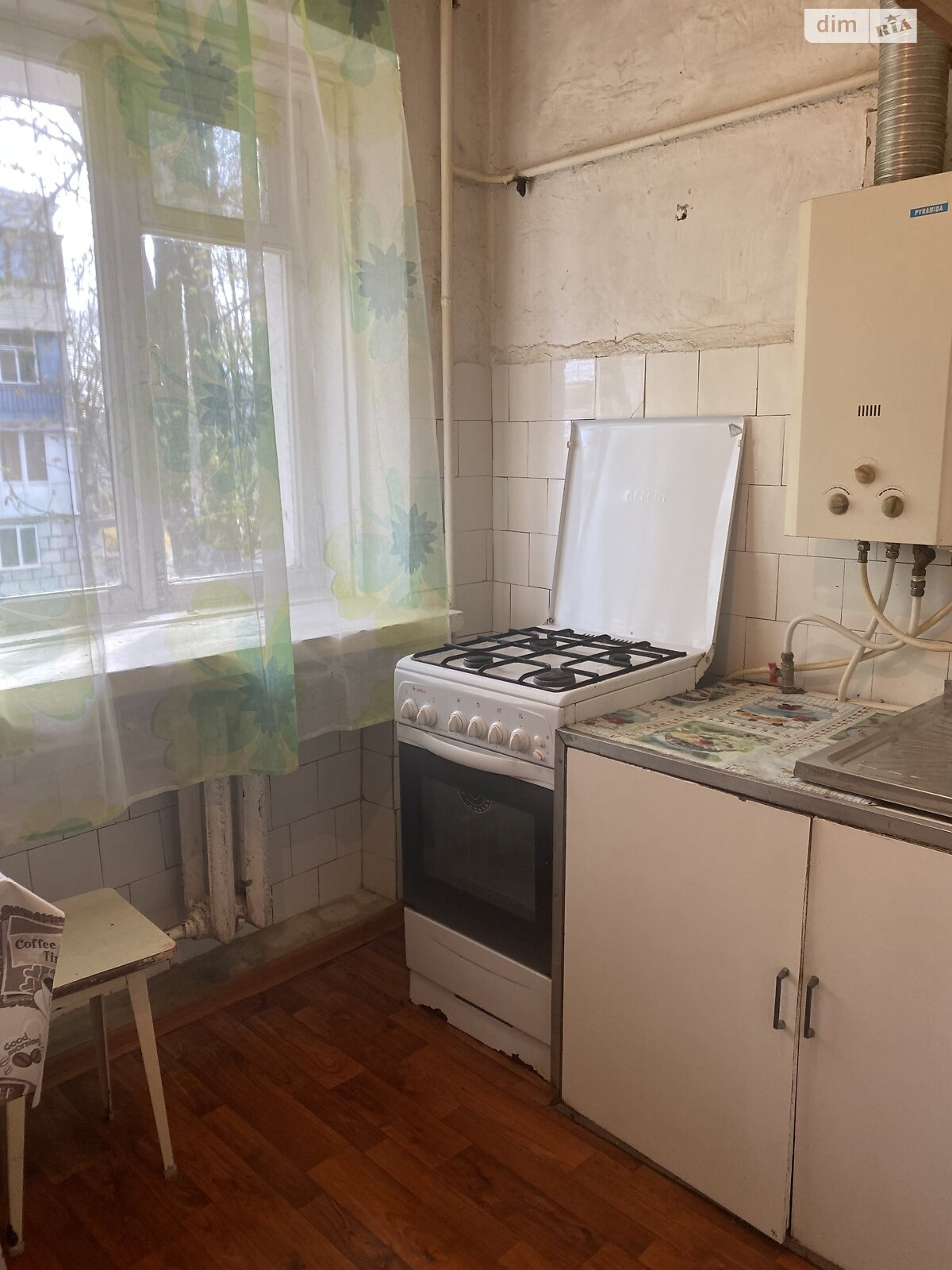 Продаж трикімнатної квартири в Чорноморську, на пл. Станіслава Стребка, район Іллічівськ фото 1 Продаж трикімнатної квартири в Чорноморську, на пл. Станіслава Стребка, район Іллічівськ фото 1