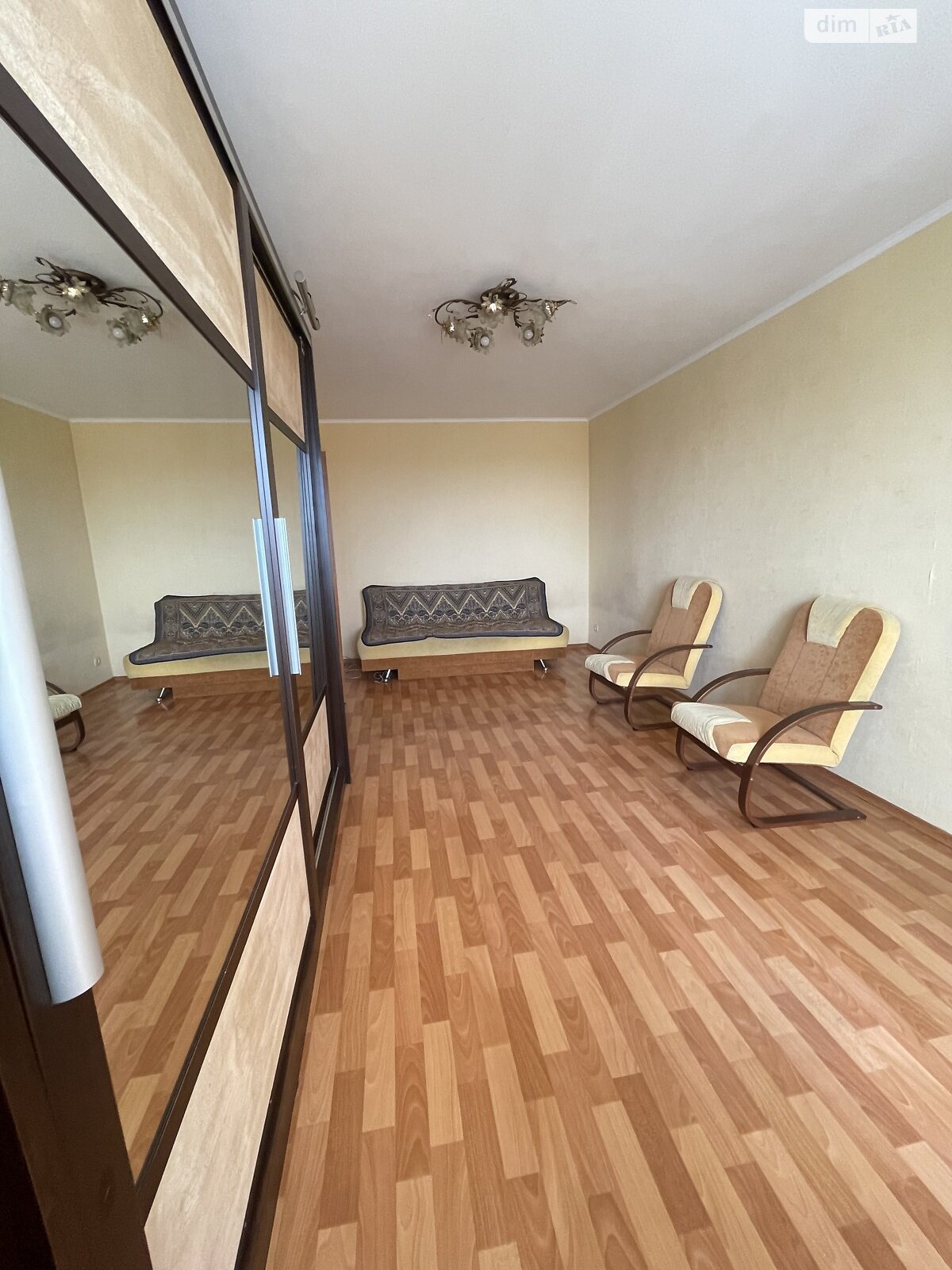 Продажа однокомнатной квартиры в Черноморске, на ул. Виталия Шума, район Ильичевск фото 1 Продажа однокомнатной квартиры в Черноморске, на ул. Виталия Шума, район Ильичевск фото 1